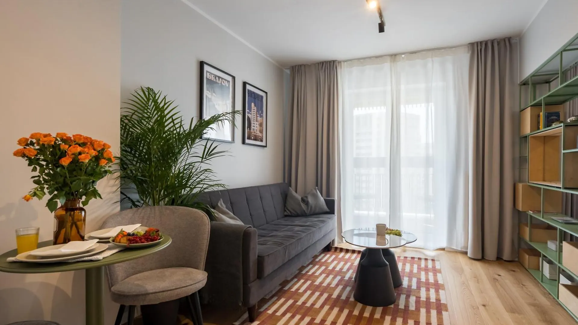 Apartment River View Studio Bucharest